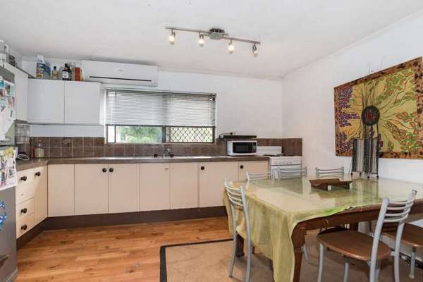 3/10 Girralong Street, Woree - Thumbnail 2