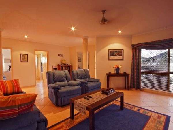 8 Red Ochre Street, Redlynch - Thumbnail 4