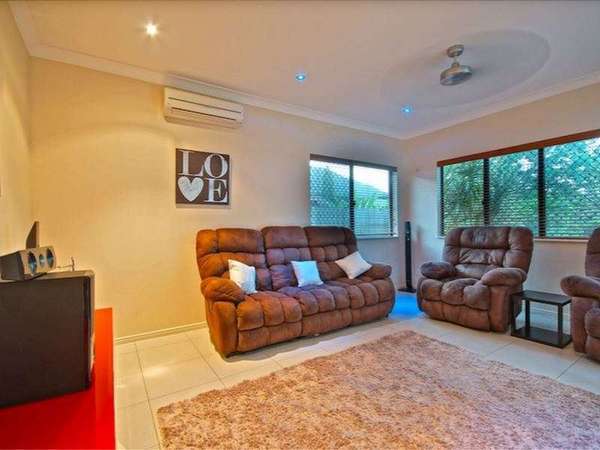9 McBride St, Redlynch - Thumbnail 8
