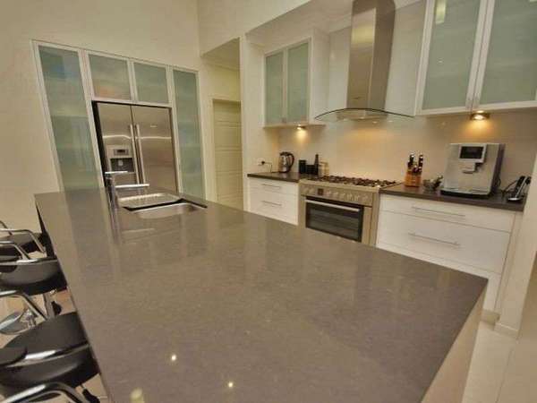 1 Sascha Close, Redlynch - Thumbnail 5