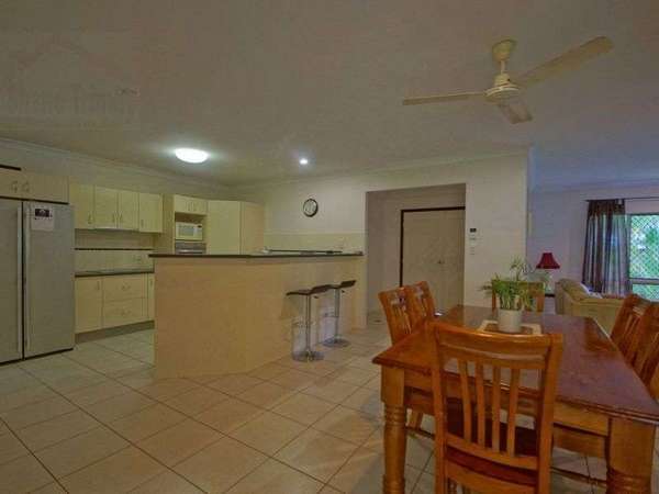 41 William Hickey St, Redlynch - Thumbnail 2