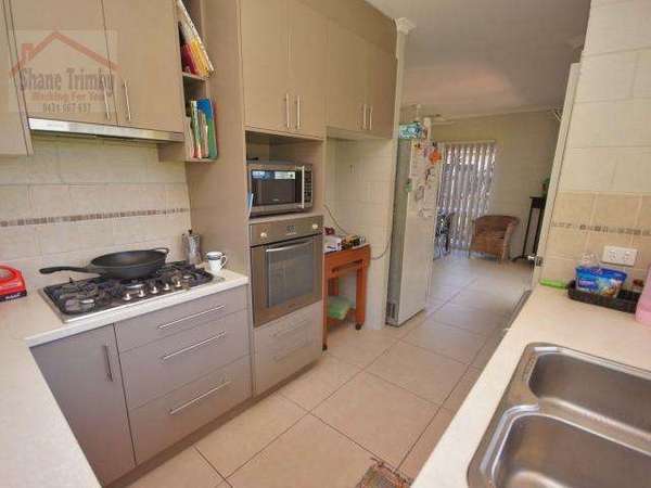 20 Opaline Close, Brinsmead - Thumbnail 4