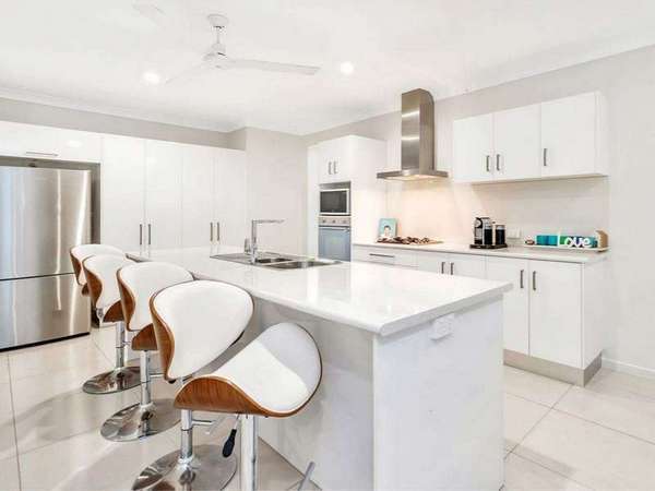 7 Queely Close, Redlynch - Thumbnail 8