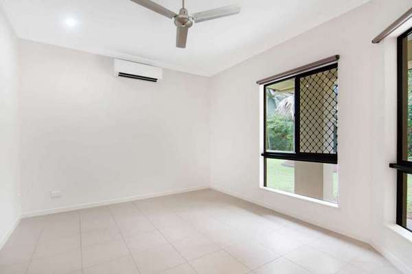 13 Huntley Crescent, Redlynch - Thumbnail 4