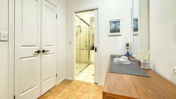 15 East Parkridge Drive, Brinsmead - Thumbnail 3