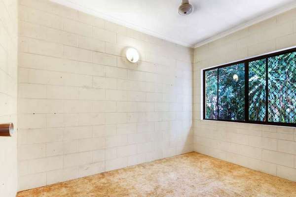 10 Tenni Street, Redlynch - Thumbnail 8