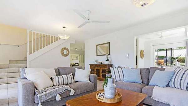 9 Kamala Street, Redlynch - Thumbnail 5
