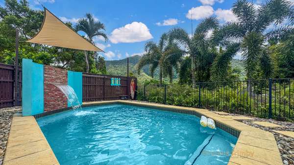 15 Red Ochre St, Redlynch - Thumbnail 3