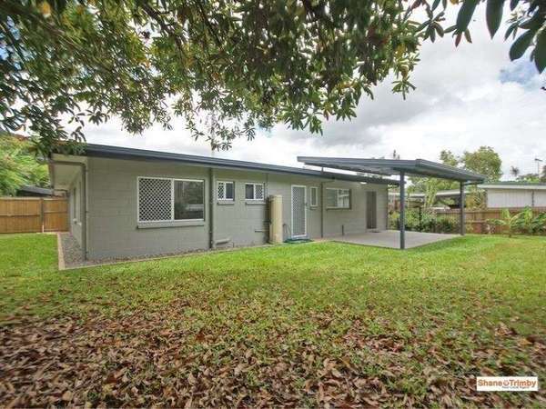 35 Merrybrook St, Freshwater - Thumbnail 3