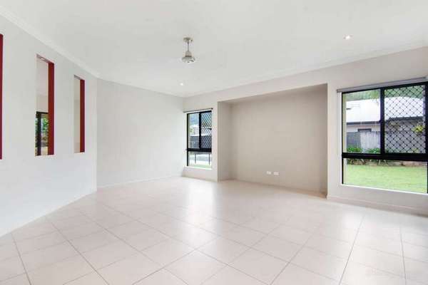 13 Huntley Crescent, Redlynch - Thumbnail 5