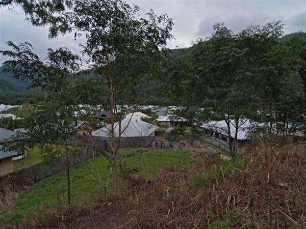 31 William Hickey Street, Redlynch - Thumbnail 3