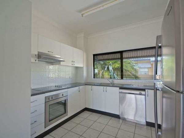 35 Greenslopes St, Manunda - Thumbnail 5