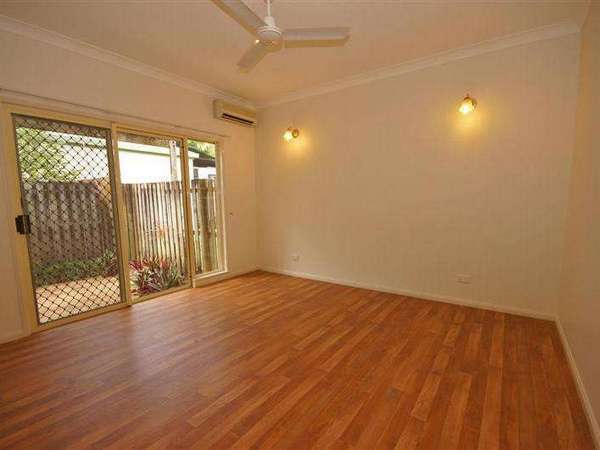 9 Jak Gee Street, Redlynch - Thumbnail 3