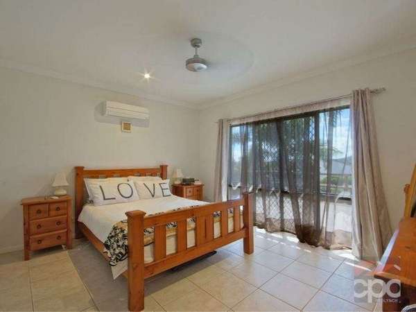 8 Ellestree Close, Redlynch - Thumbnail 4
