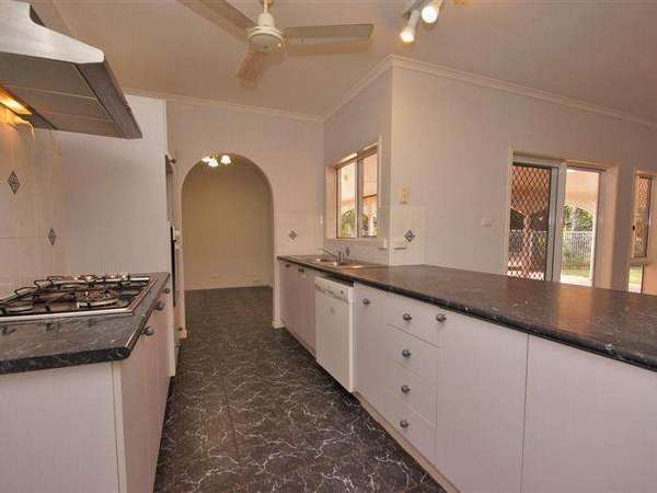 4 Macadamia Close, Redlynch - Thumbnail 7