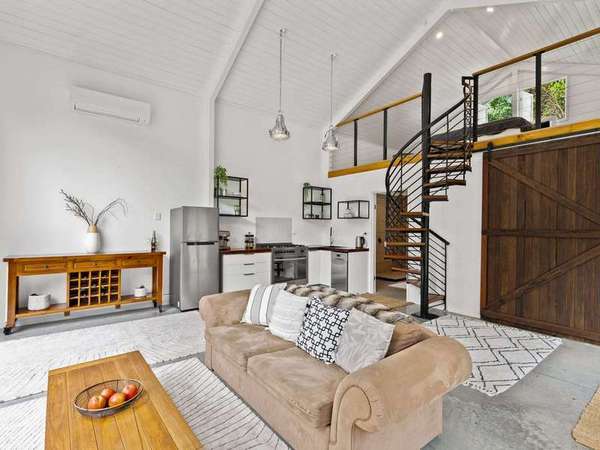 9-11 Currunda Close, Redlynch - Thumbnail 8