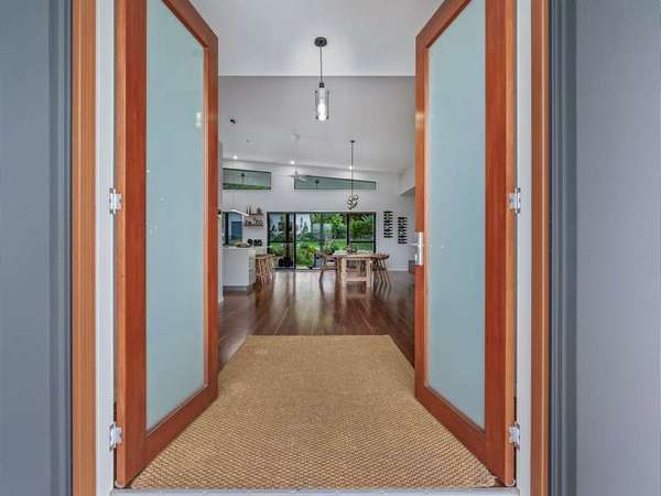 57-59 Bellmere Lane, Redlynch - Thumbnail 2