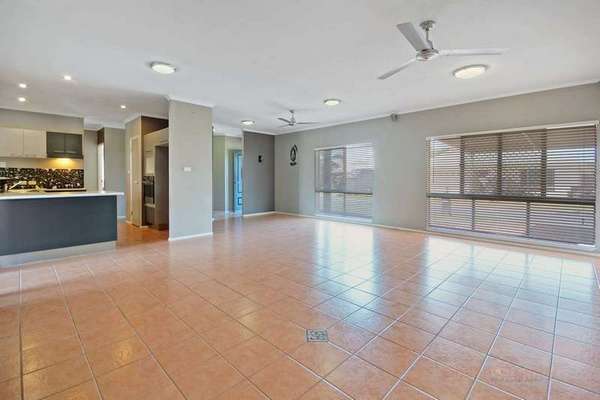 5 Colonial Close, Redlynch - Thumbnail 5