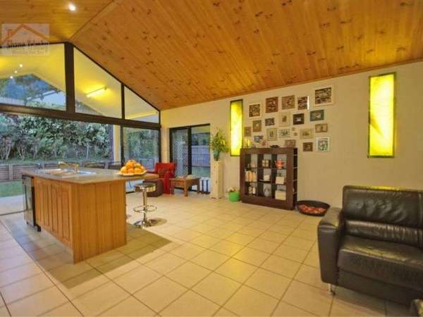 61 Jungara Road, Redlynch - Thumbnail 5