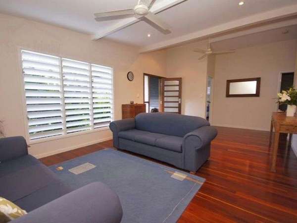6 Bromell Close, Redlynch - Thumbnail 6