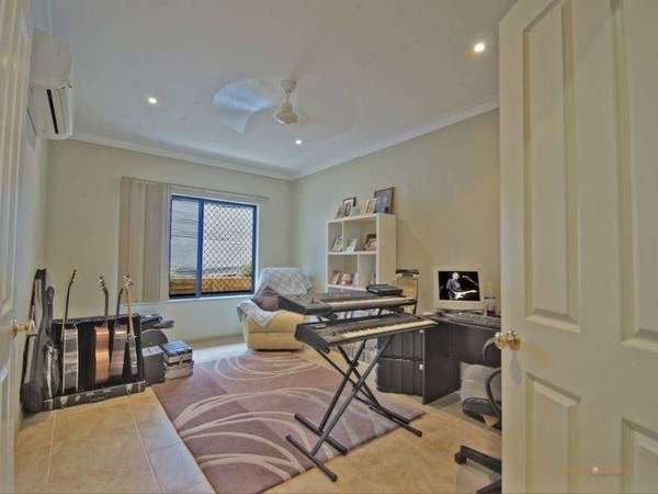 33 Jak Gee St, Redlynch - Thumbnail 8