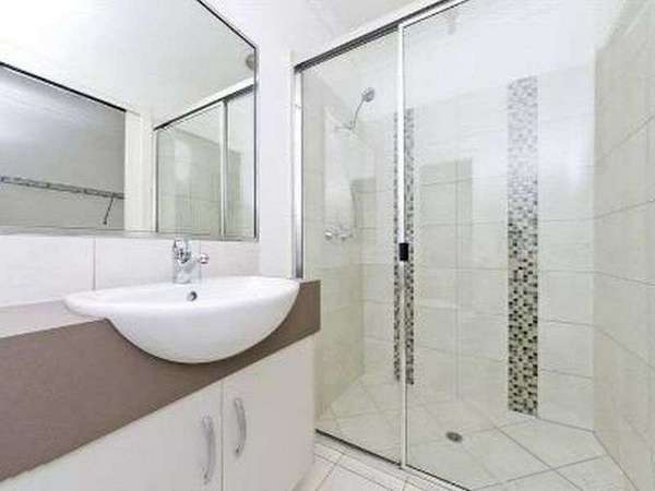 64 Norfolk Circuit, Redlynch - Thumbnail 8