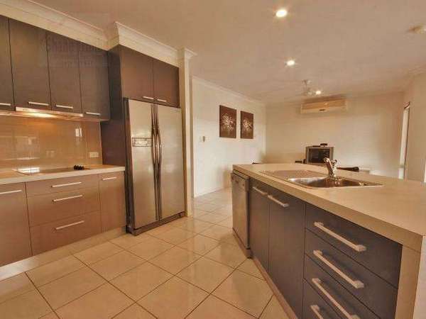 37 McBride St, Redlynch - Thumbnail 5