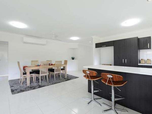 20 Perserverance Street, Redlynch - Thumbnail 3