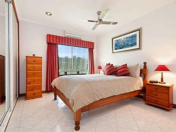 2-4 Nicholas St, Clifton Beach - Thumbnail 7