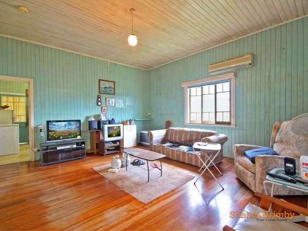 56 Intake Road, Redlynch - Thumbnail 3