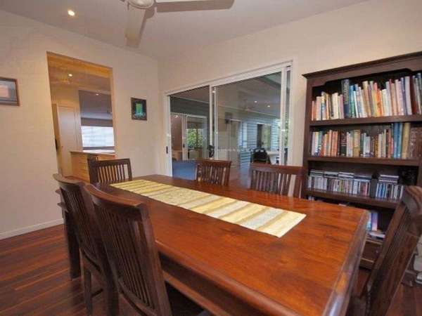 6 Bromell Close, Redlynch - Thumbnail 8