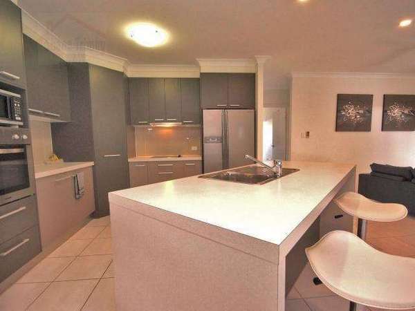 37 McBride St, Redlynch - Thumbnail 6