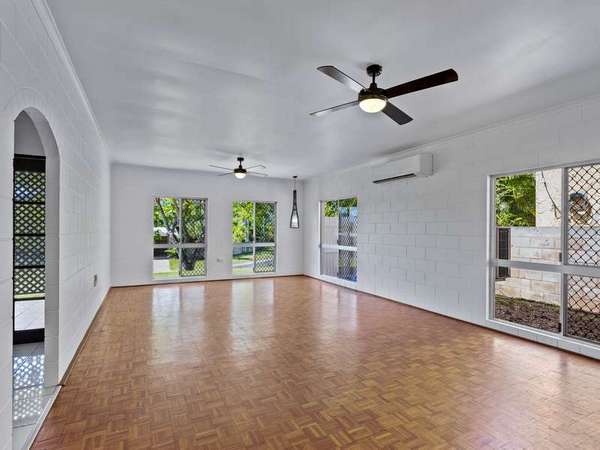33 Carramar Crescent, Caravonica - Thumbnail 3