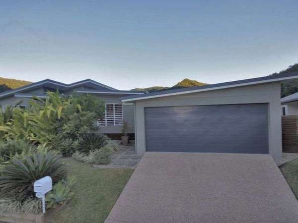 6 Bromell Close, Redlynch - Thumbnail 3