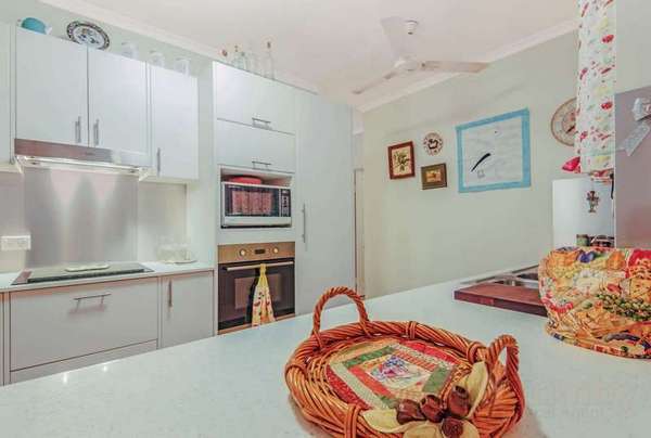 39 Village Terrace, Redlynch - Thumbnail 5