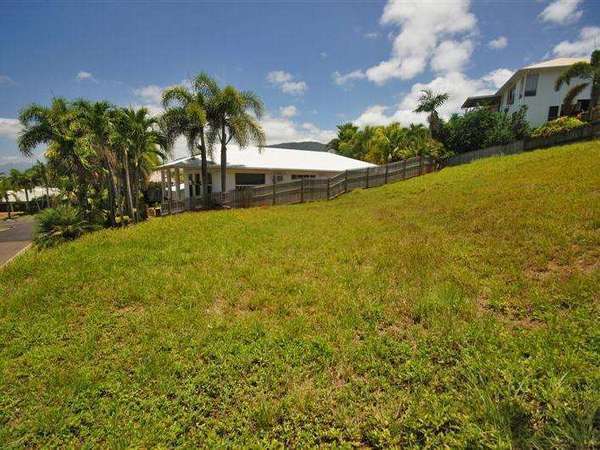 4 Torazzi Place, Mooroobool - Thumbnail 4