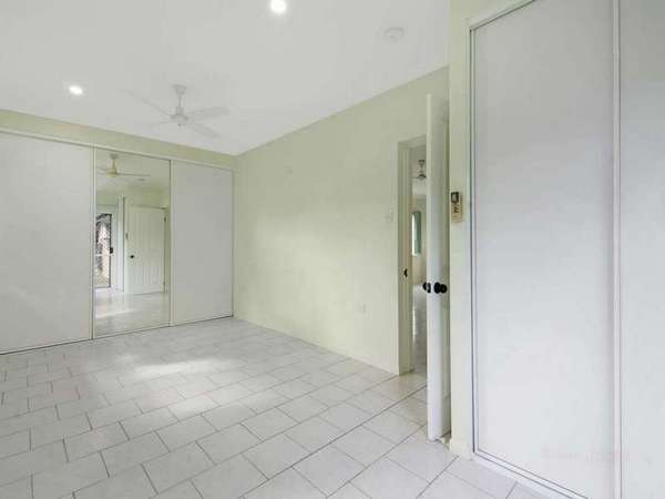 21 Matheson Drive, Brinsmead - Thumbnail 6