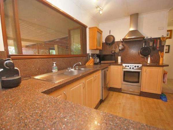 22 Caribbean Street, Holloways Beach - Thumbnail 8