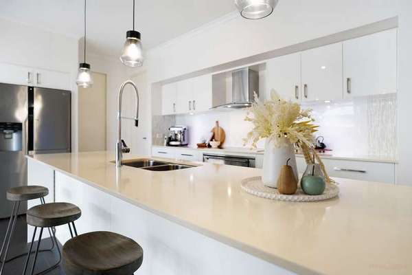 8 Davidson Close, Redlynch - Thumbnail 3