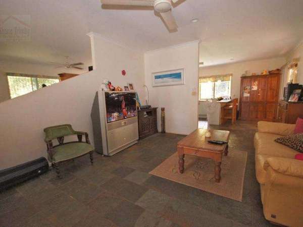 7 Krakatoa Close, Smithfield - Thumbnail 7