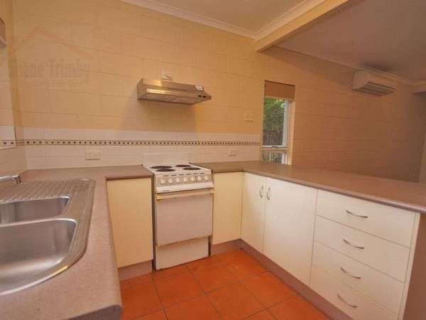 126 Pease Street, Manoora - Thumbnail 3