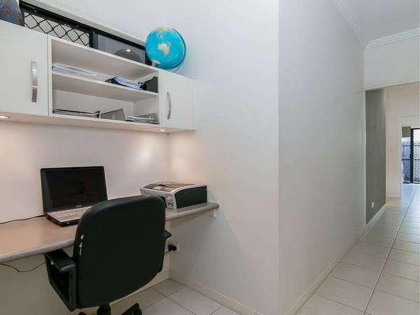 8 Kehone St, Redlynch - Thumbnail 5