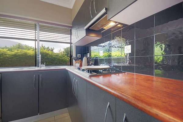 32 Fairley Street, Redlynch - Thumbnail 5