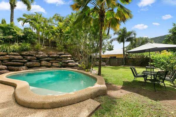 32 Fairley Street, Redlynch - Thumbnail 8