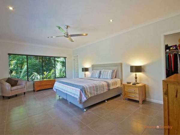 17 Stapleton Close, Redlynch - Thumbnail 3