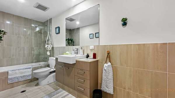 205/174 Grafton Street, Cairns City - Thumbnail 8