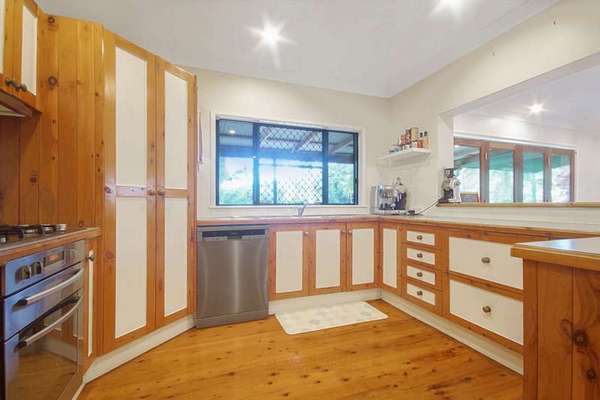 8 Jasmine St, Redlynch - Thumbnail 6