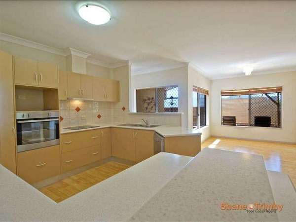 61 Daphne Drive, Redlynch - Thumbnail 3