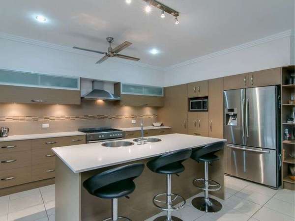 8 Kehone St, Redlynch - Thumbnail 4