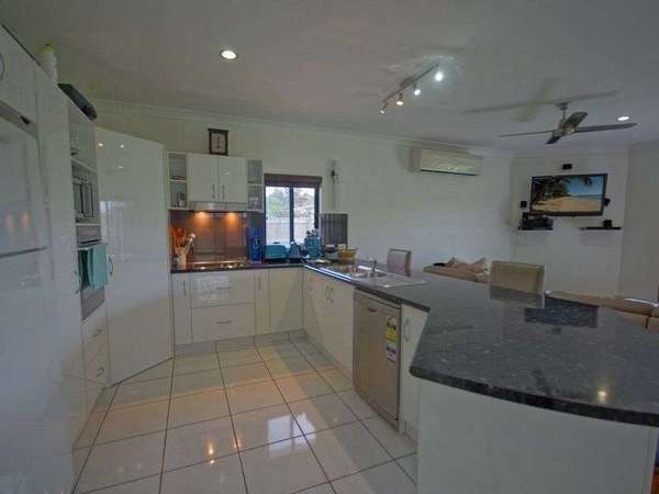 22 Montalbion Ave, Trinity Park - Thumbnail 2